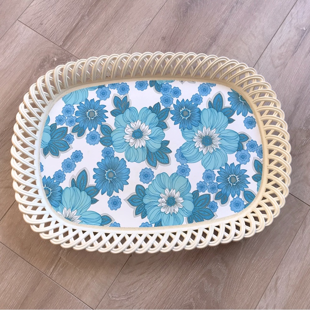 Vintage Better-Maid groovy flower power plastic serving tray‎ jewelry tray